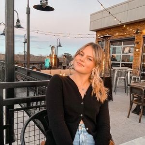 Meet your Posher, Molly